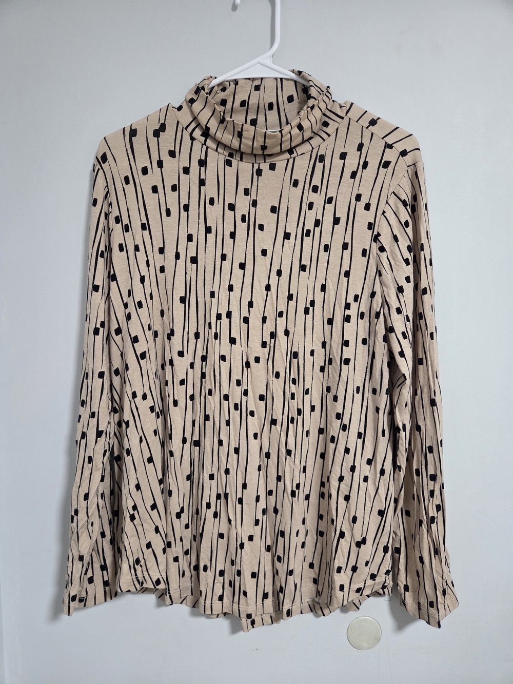 JM Collection Beige Turtleneck Top with Black Dot & Line Print